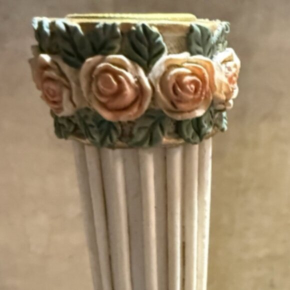 Ornate Vintage 2 Candlesticks Pedestal Column Resin Gold Floral 9" Grandma Core - Picture 4 of 8